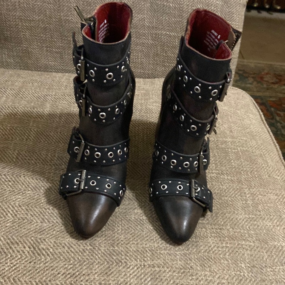 FreeBird by Steven Joust Bootie